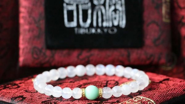 台灣德榕藏品｜原礦無染色白月光石手珠6mm圓珠｜緬甸黃玉綠料｜Moonstone