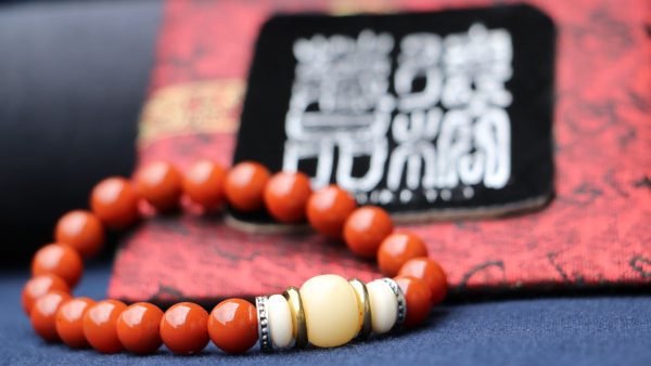 台湾大永コレクション｜柿赤南紅瑪瑙手珠8mm｜白玉菩提樹根スペーサービーズ