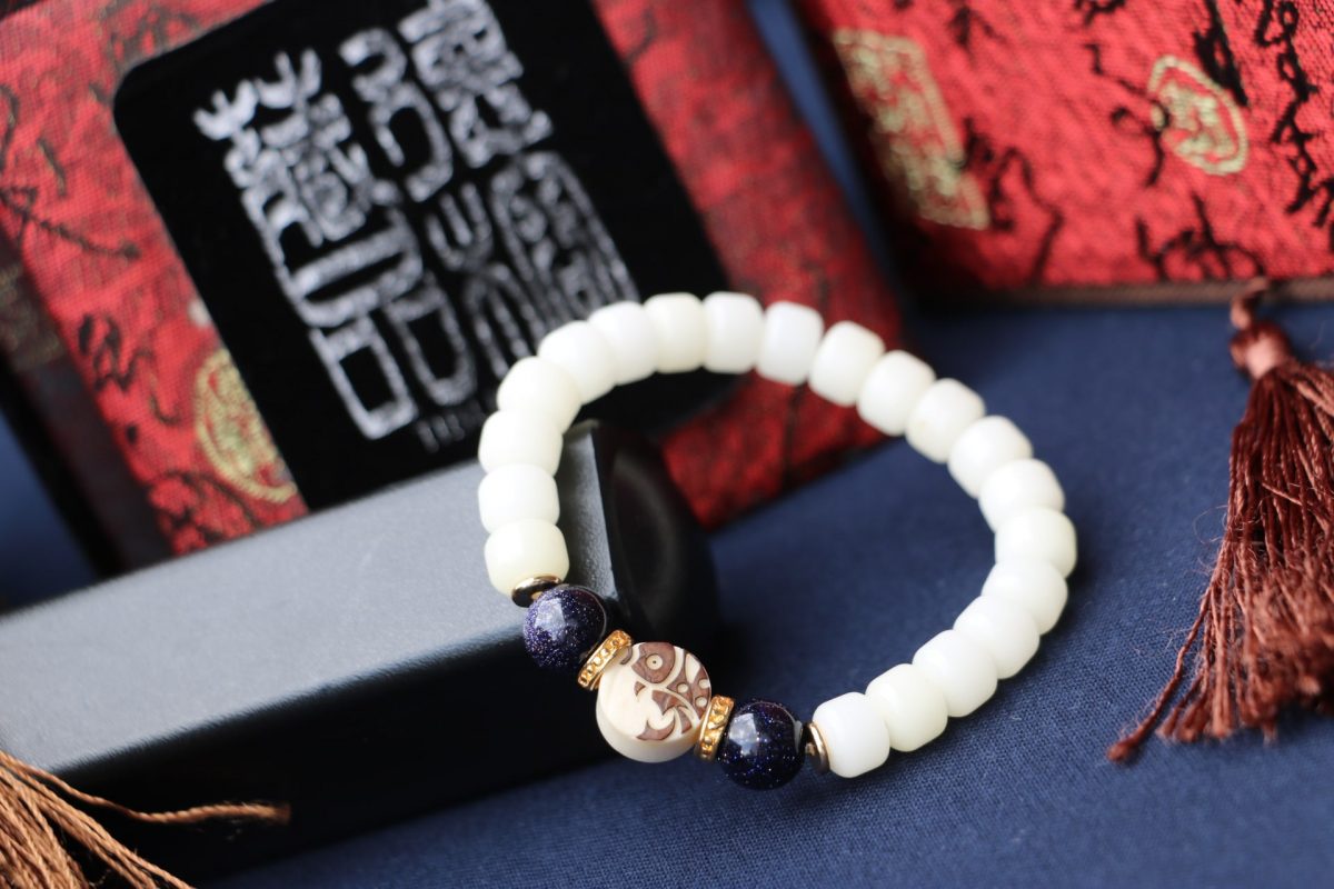Taiwan Derong Collection｜High throwing white jade bodhi root 7x9mm bucket beads｜White jade bodhi root carving plate｜Blue sandstone