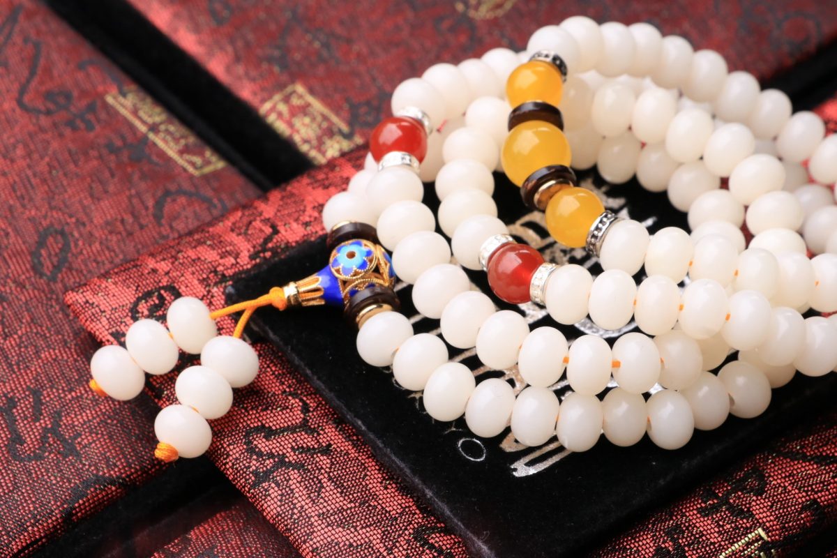 Taiwan Derong Collection｜High throwing white jade bodhi root 8x6mm apple circle 108 pieces｜Cloisonné brass Buddha head