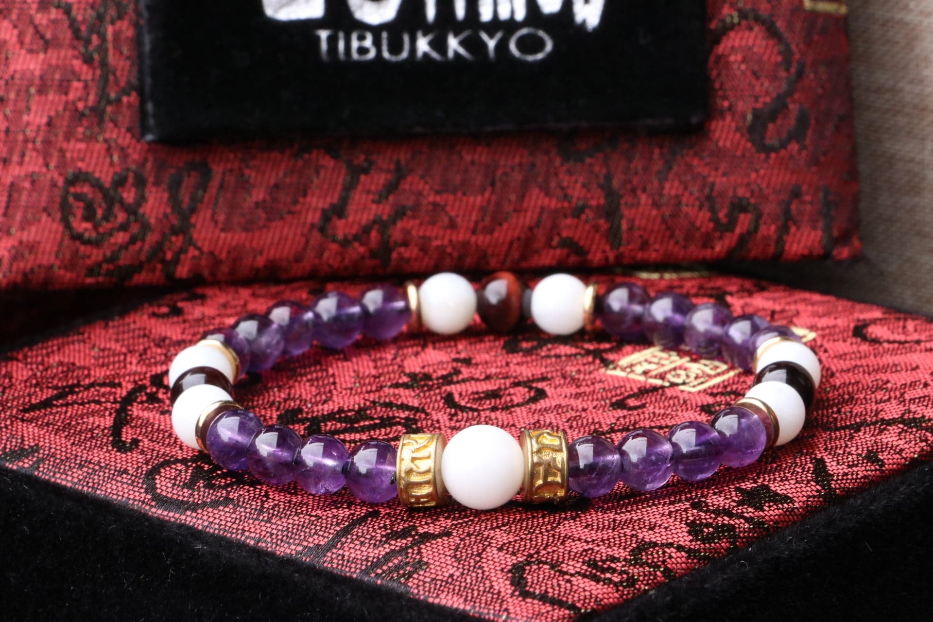 TIBUKKYO Taiwan Derong Collection | Raw ore non-dyed amethyst bracelet 6mm round beads | Tridacna spacer beads