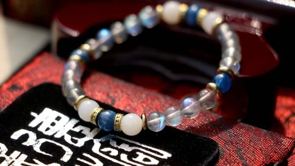 台灣德榕藏品｜原礦無染色拉長石手珠6mm圓珠｜灰月光石｜全玉化硨磲