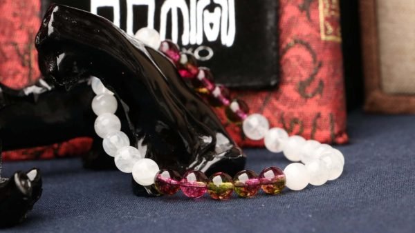 台灣德榕藏品｜原礦天然無染色白月光石手珠6mm圓珠｜爆花晶隔珠