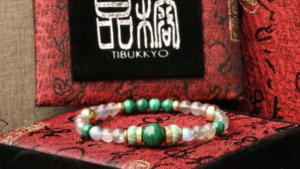 台灣德榕藏品｜原礦無染色白月光石手珠6mm圓珠｜原礦無染色孔雀石