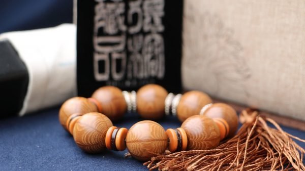 台灣德榕藏品｜特精工老料滿花六道木20mm手珠型