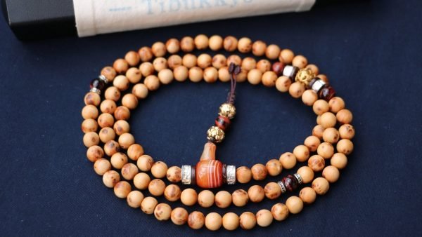 台灣德榕藏品｜太行崖柏8mm圓珠108顆｜虎眼石｜蠶絲瑪瑙