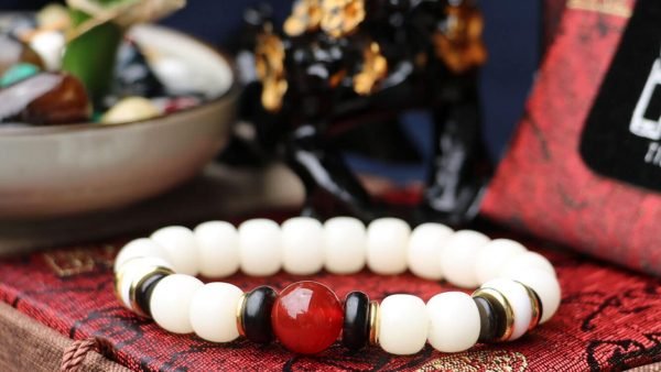 台灣德榕藏品｜白玉菩提根7x9mm桶珠｜紅玉髓