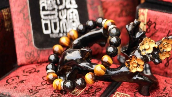 台灣德榕藏品｜原礦無染色黃虎眼石手珠10mm｜原礦黑曜石隔珠