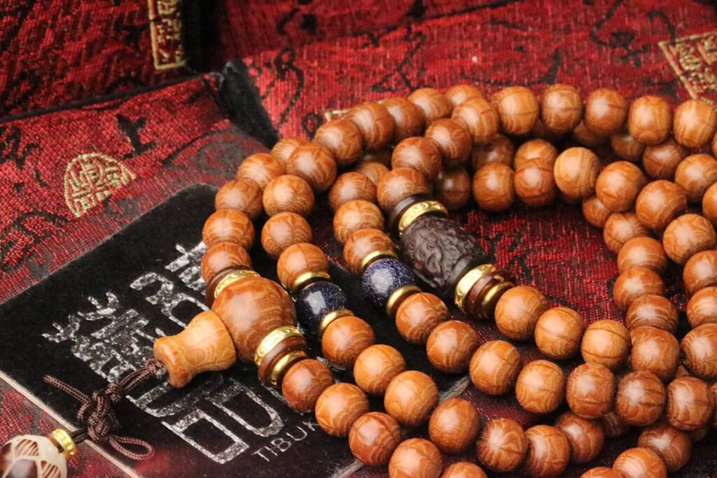 TIBUKKYO Taiwan Derong Collection｜Special Seiko Old Materials Full Flower Hexagram 8mm108pcs｜Red Sandalwood Beads｜Gold Sand Stone Beads