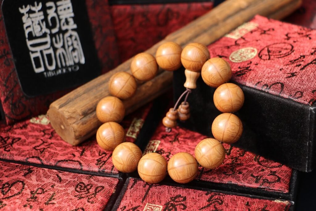 Wooden beads｜Six trees｜Thuja