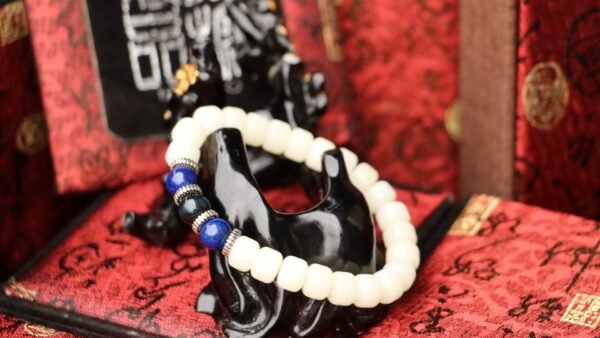 TIBUKKYO台灣德榕藏品｜高拋純天然白玉菩提根7x9mm桶珠｜原礦青金石隔珠｜藍虎眼石