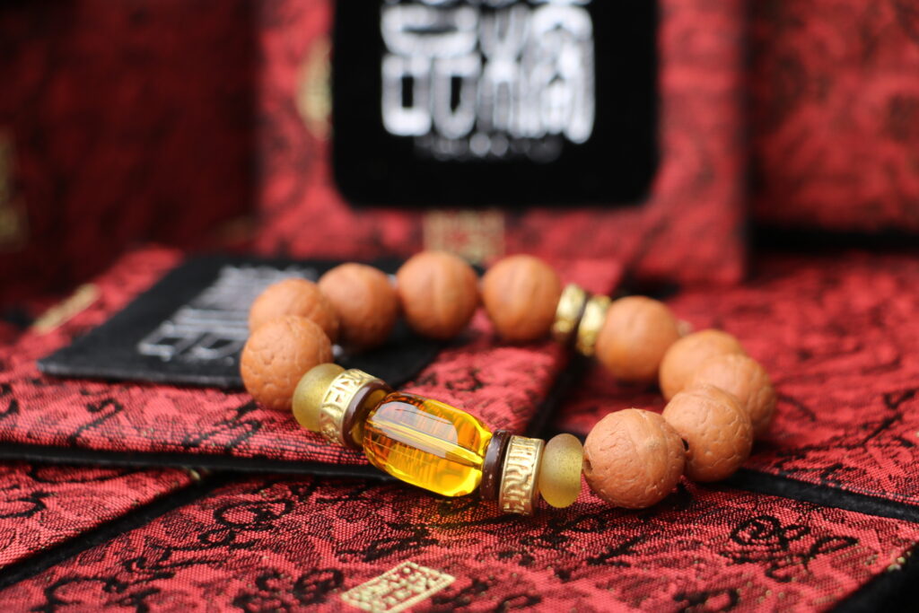 Taiwan Derong Collection｜Nepal orthodox phoenix eye Bodhi hand beads 14mm｜Yellow glass beads
