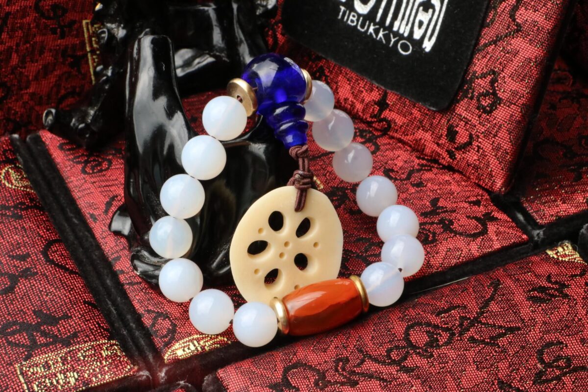 Taiwan Derong Collection｜Raw White Agate Hand Bead 10mm｜Flame Pattern Fire South Red Agate｜Blue Glazed Buddha Head｜Lotus Root Safety Buckle