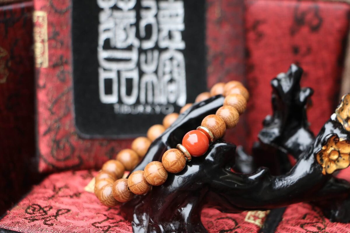 TIBUKKYO Taiwan Derong Collection｜Seiko old material full of flowers six wood 8mm hand bead type｜Persimmon red south red agate beads