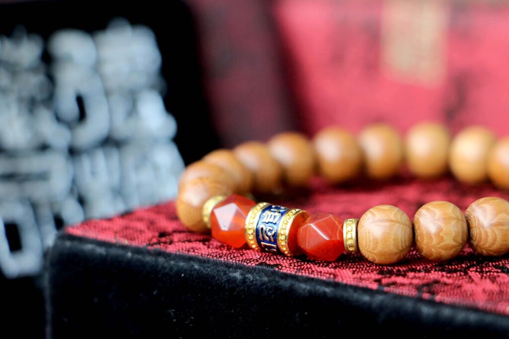 Taiwan Derong Collection｜Seiko old materials full of six wooden hand beads 8mm round beads｜Multi-cut carnelian