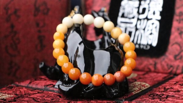 台灣德榕藏品｜緬甸黃玉手珠8mm圓珠｜漸層色雞蛋黃蜜蠟黃