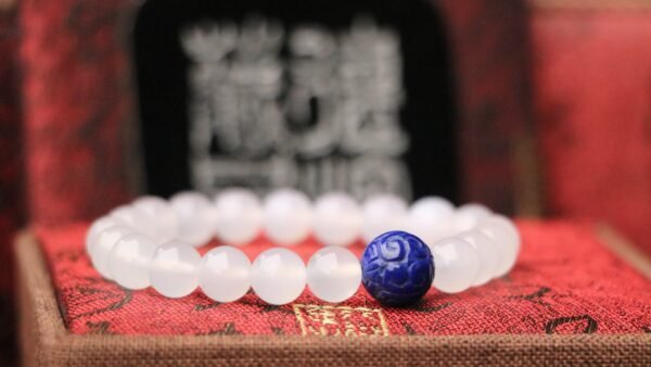 台灣德榕藏品｜原礦白瑪瑙手珠8mm圓珠｜回紋青金石隔珠