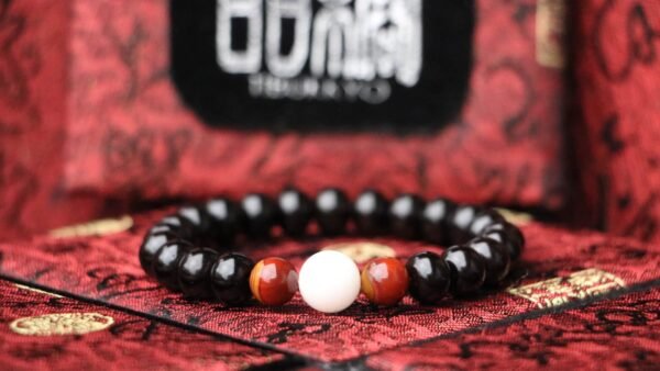 台灣德榕藏品｜精品印尼料椰蒂手珠7x9mm蘋果圓｜戰國紅瑪瑙｜全玉化硨磲隔珠