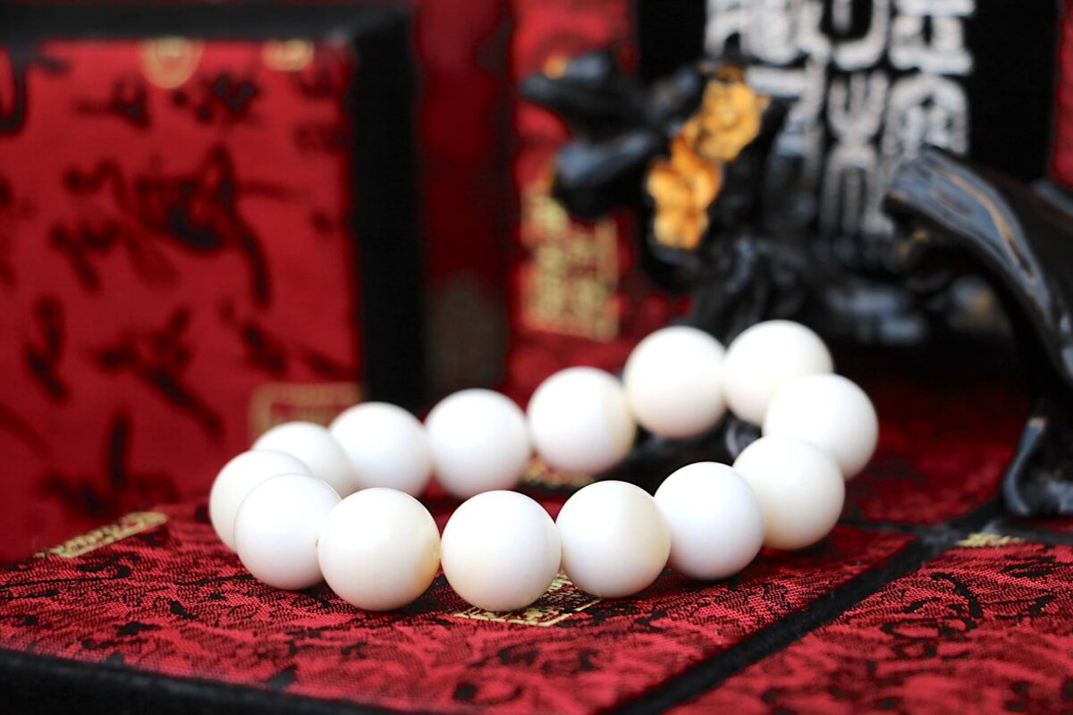 Taiwan Derong Collection｜Semi-Jade Tridacna Hand Bead 14mm Round Bead