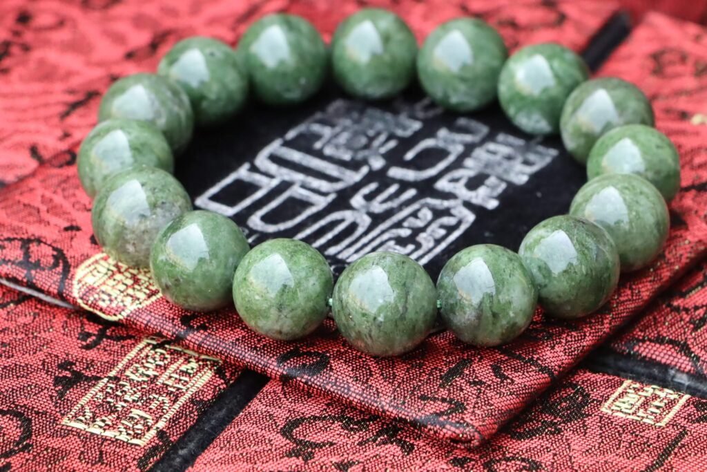 台灣德榕藏品|原礦天然綠黝簾石手珠14mm|Zoisite Stone