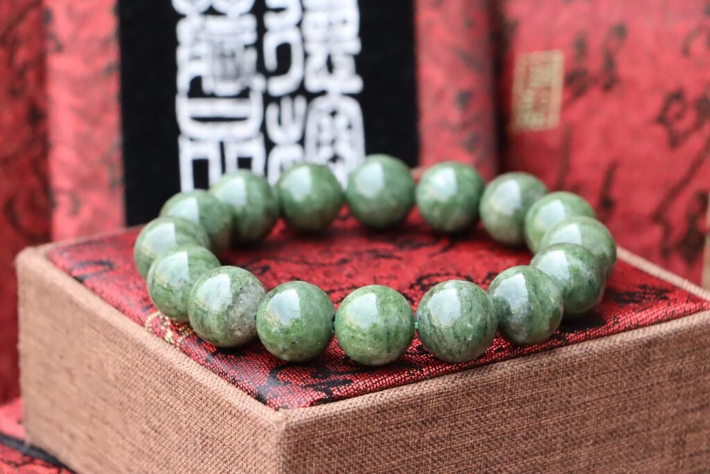台灣德榕藏品|原礦天然綠黝簾石手珠14mm|Zoisite Stone