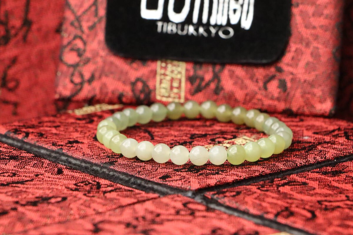 台灣德榕藏品｜原礦天然多寶和闐玉手珠 6mm｜和田玉青玉