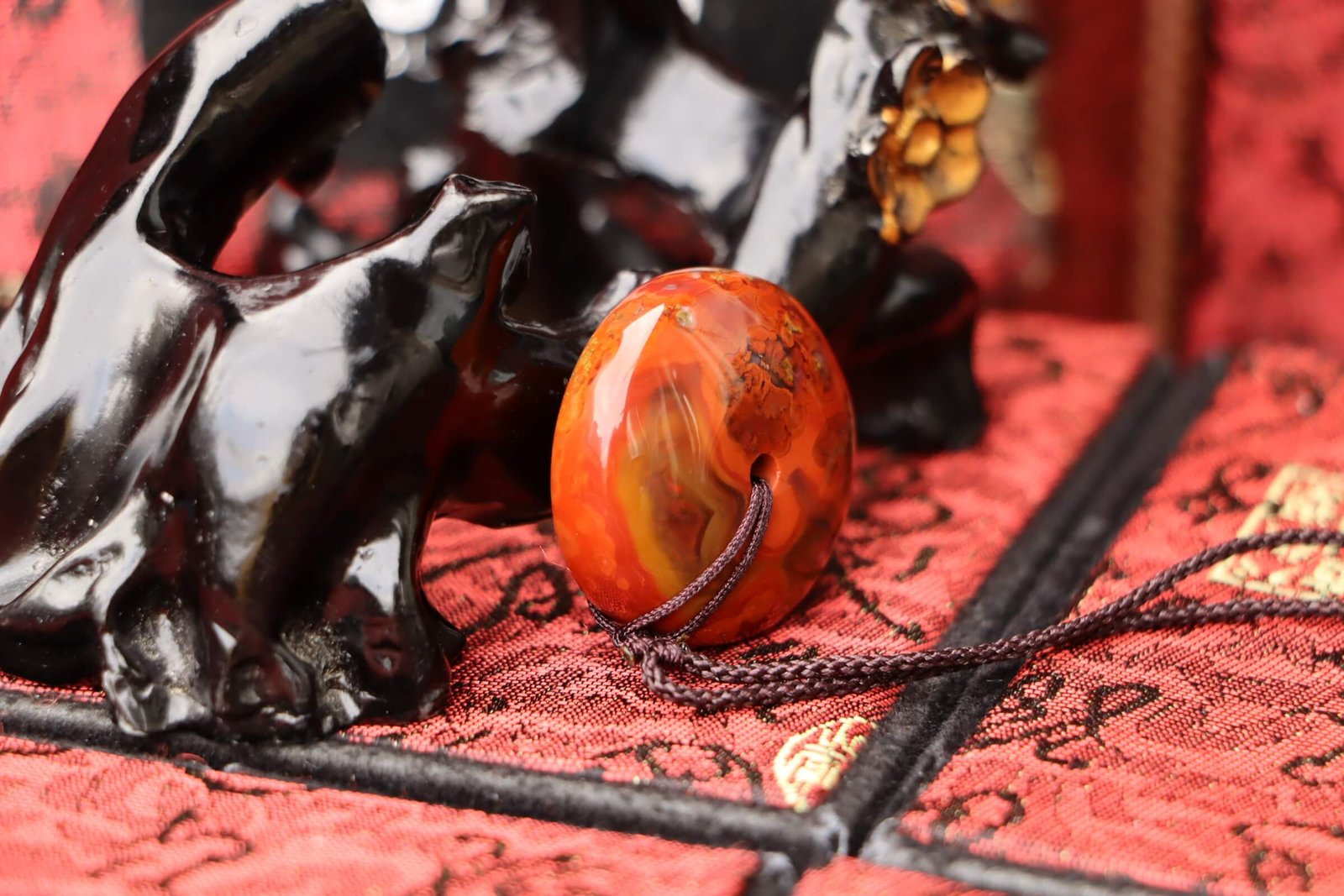 台灣德榕藏品|原礦戰國紅瑪瑙平安扣吊墜|29.6mm直徑 x 13mm厚度